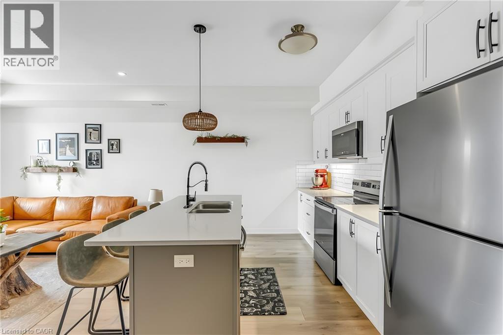 261 Woodbine Avenue Unit# 82, Kitchener, Ontario  N2R 0S7 - Photo 5 - 40805409