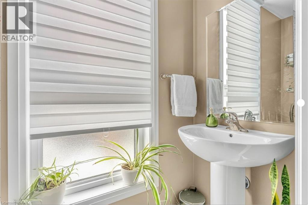 261 Woodbine Avenue Unit# 82, Kitchener, Ontario  N2R 0S7 - Photo 6 - 40805409