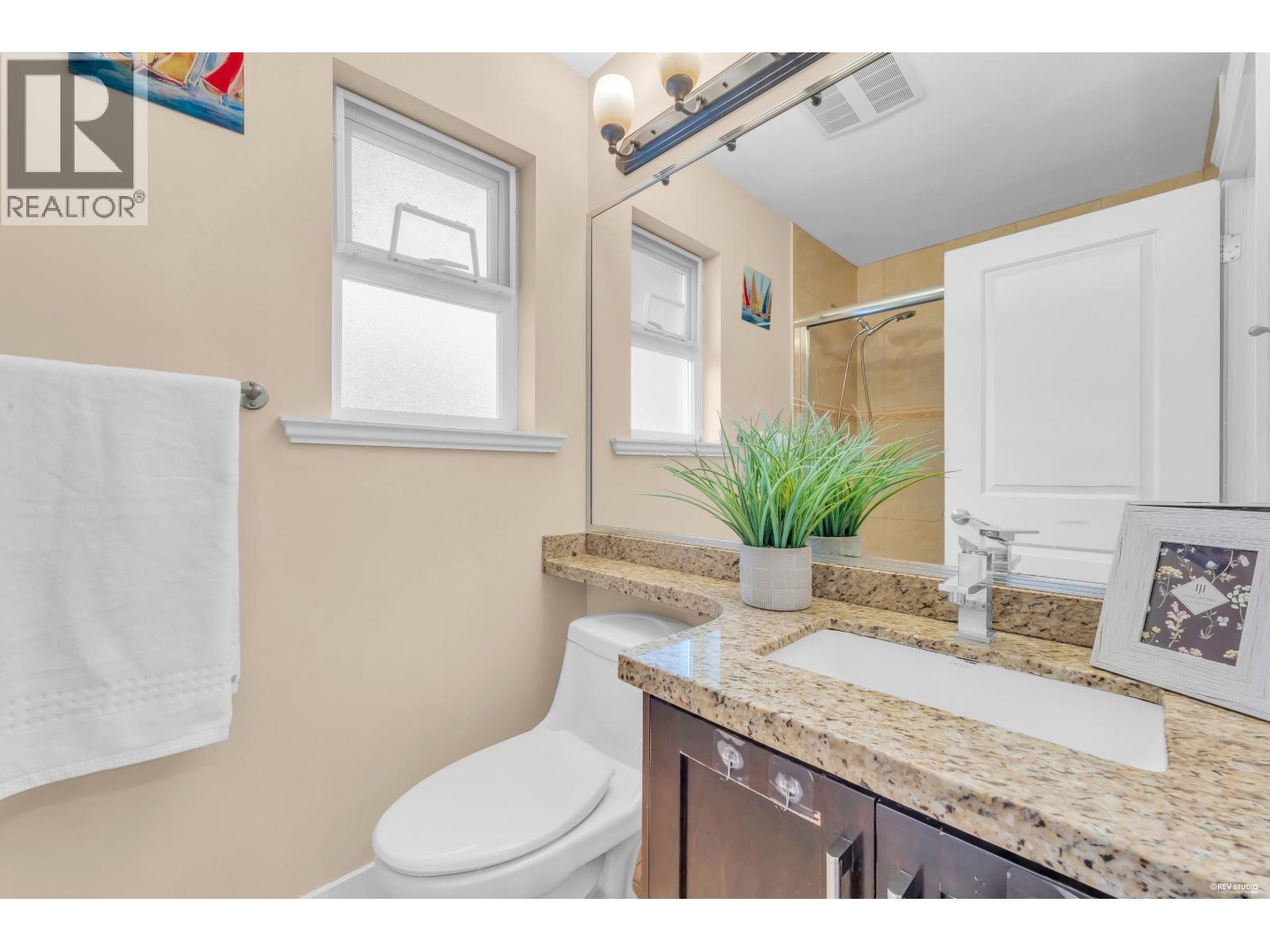 5880 Irmin Street, Burnaby, British Columbia  V5J 1Y9 - Photo 25 - R3115432