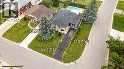 61 Dauw Avenue, Wallaceburg, Ontario  N8A 3N3 - Photo 5 - 26013350
