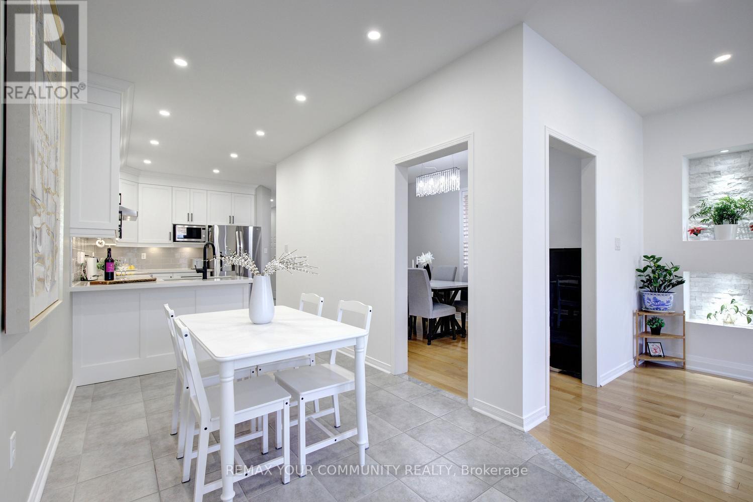 42 Laramie Crescent, Vaughan, Ontario  L6A 0P8 - Photo 15 - N13411592