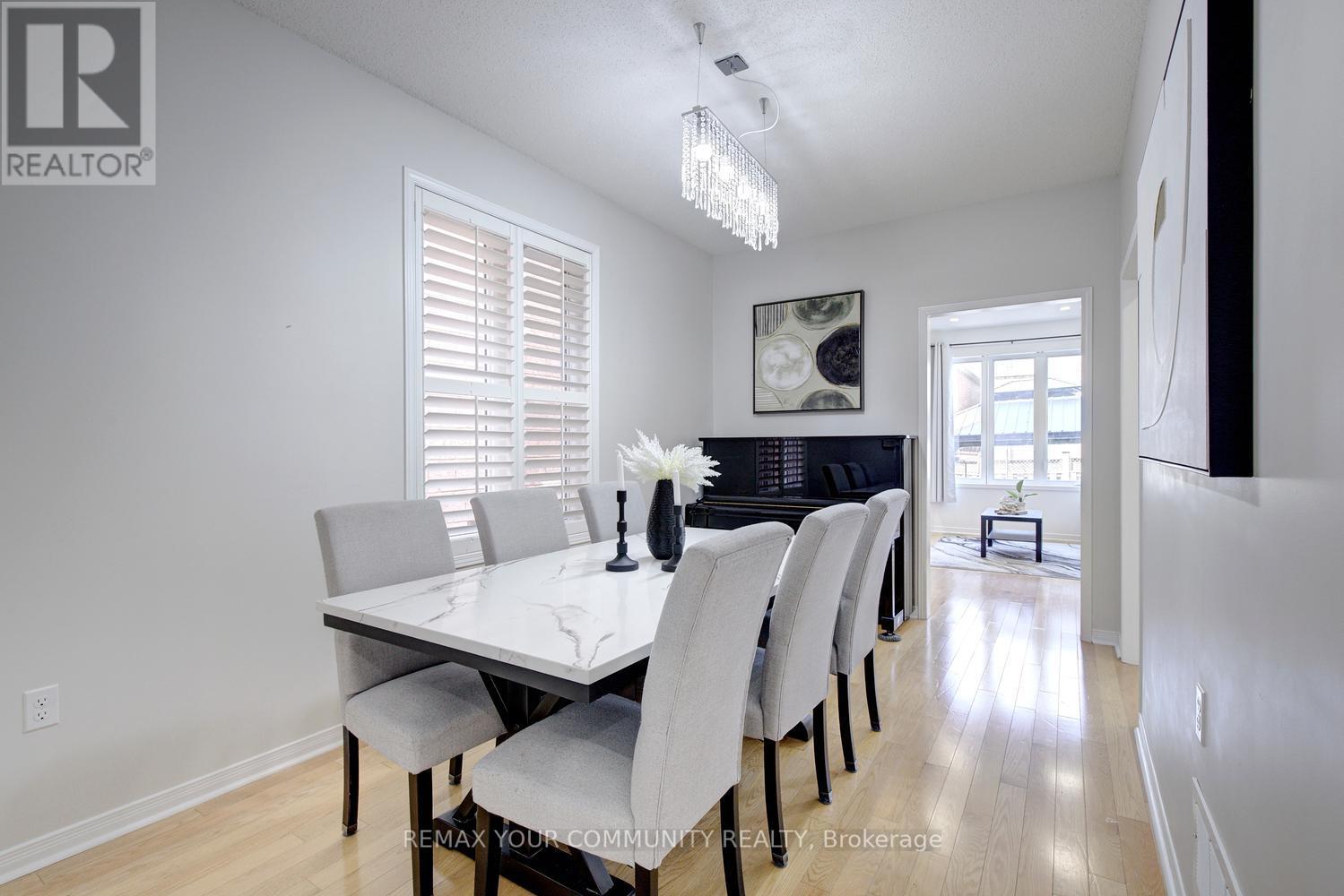 42 Laramie Crescent, Vaughan, Ontario  L6A 0P8 - Photo 18 - N13411592