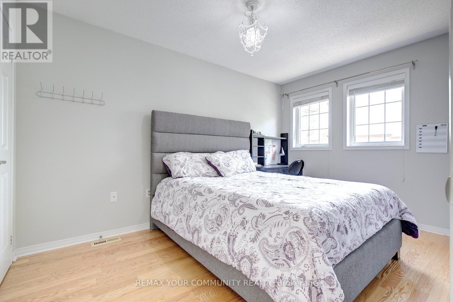 42 Laramie Crescent, Vaughan, Ontario  L6A 0P8 - Photo 35 - N13411592