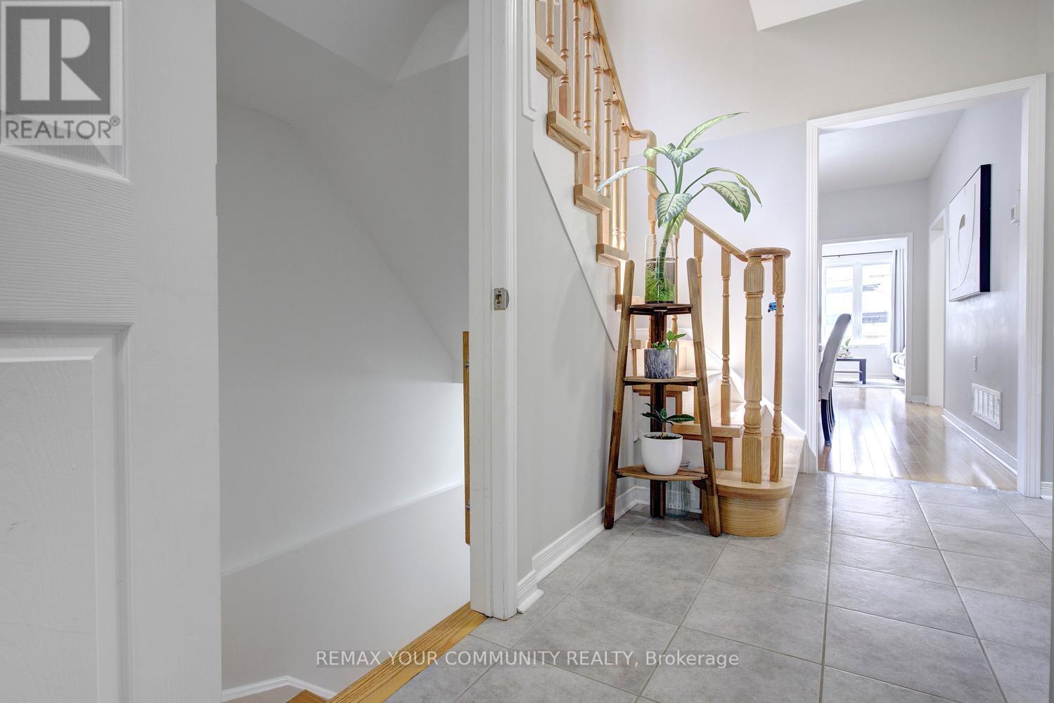 42 Laramie Crescent, Vaughan, Ontario  L6A 0P8 - Photo 37 - N13411592