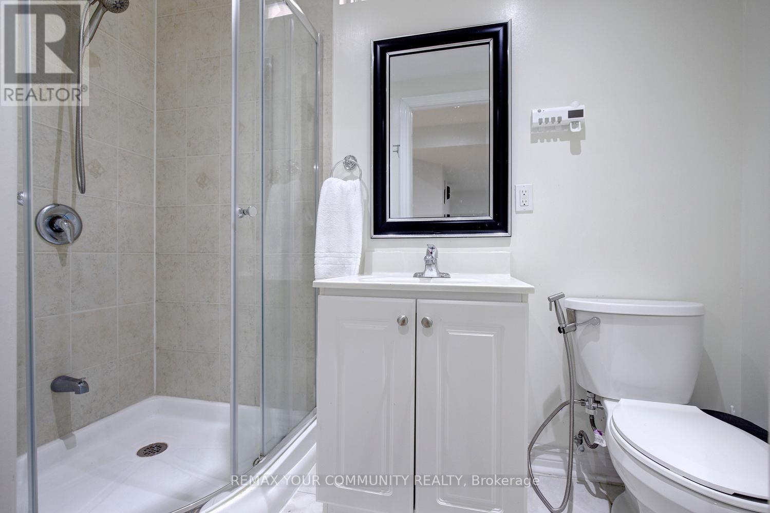 42 Laramie Crescent, Vaughan, Ontario  L6A 0P8 - Photo 39 - N13411592