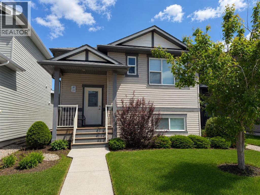 241 Agnes Short Place N, Lethbridge, Alberta