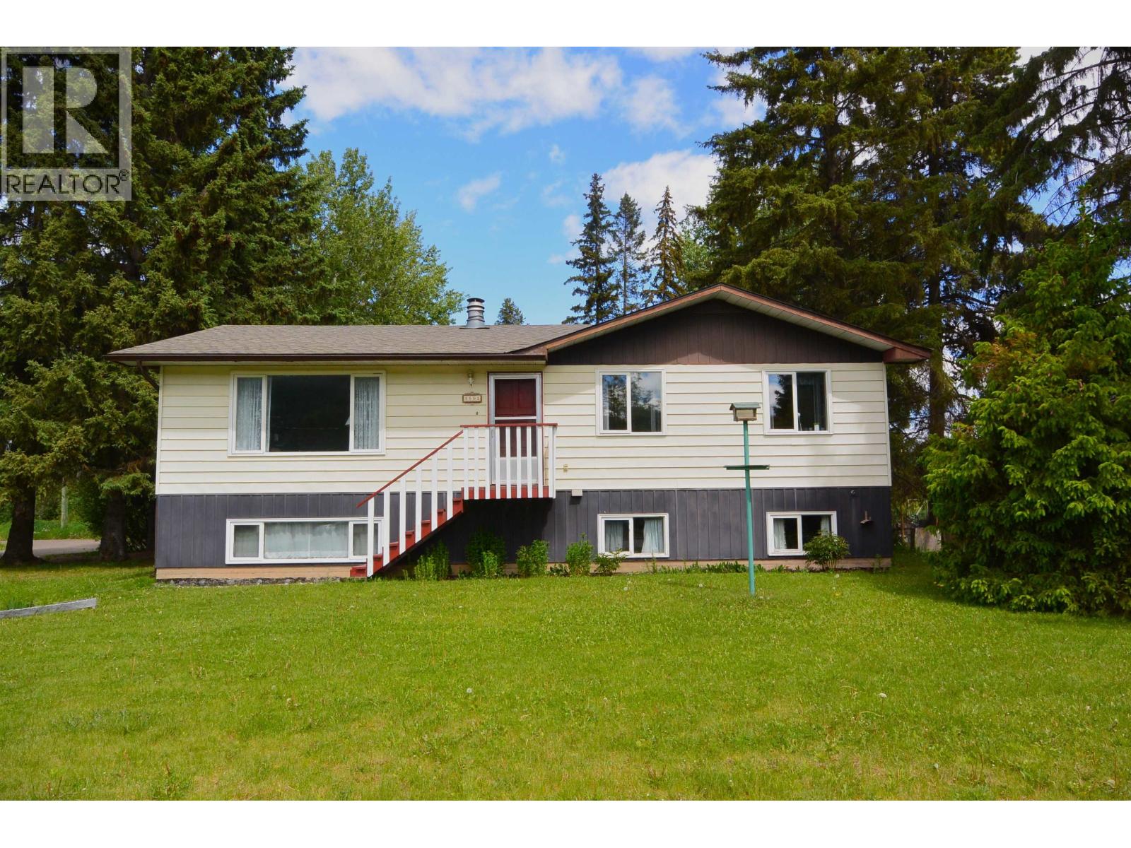 3592 Fourth Avenue, Smithers, British Columbia  V0J 2N0 - Photo 30 - R3133113