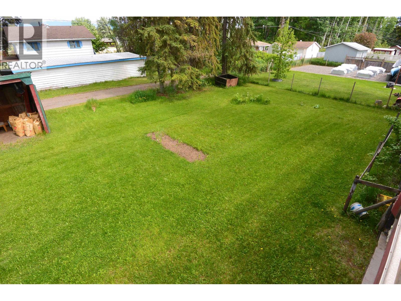3592 Fourth Avenue, Smithers, British Columbia  V0J 2N0 - Photo 27 - R3133113