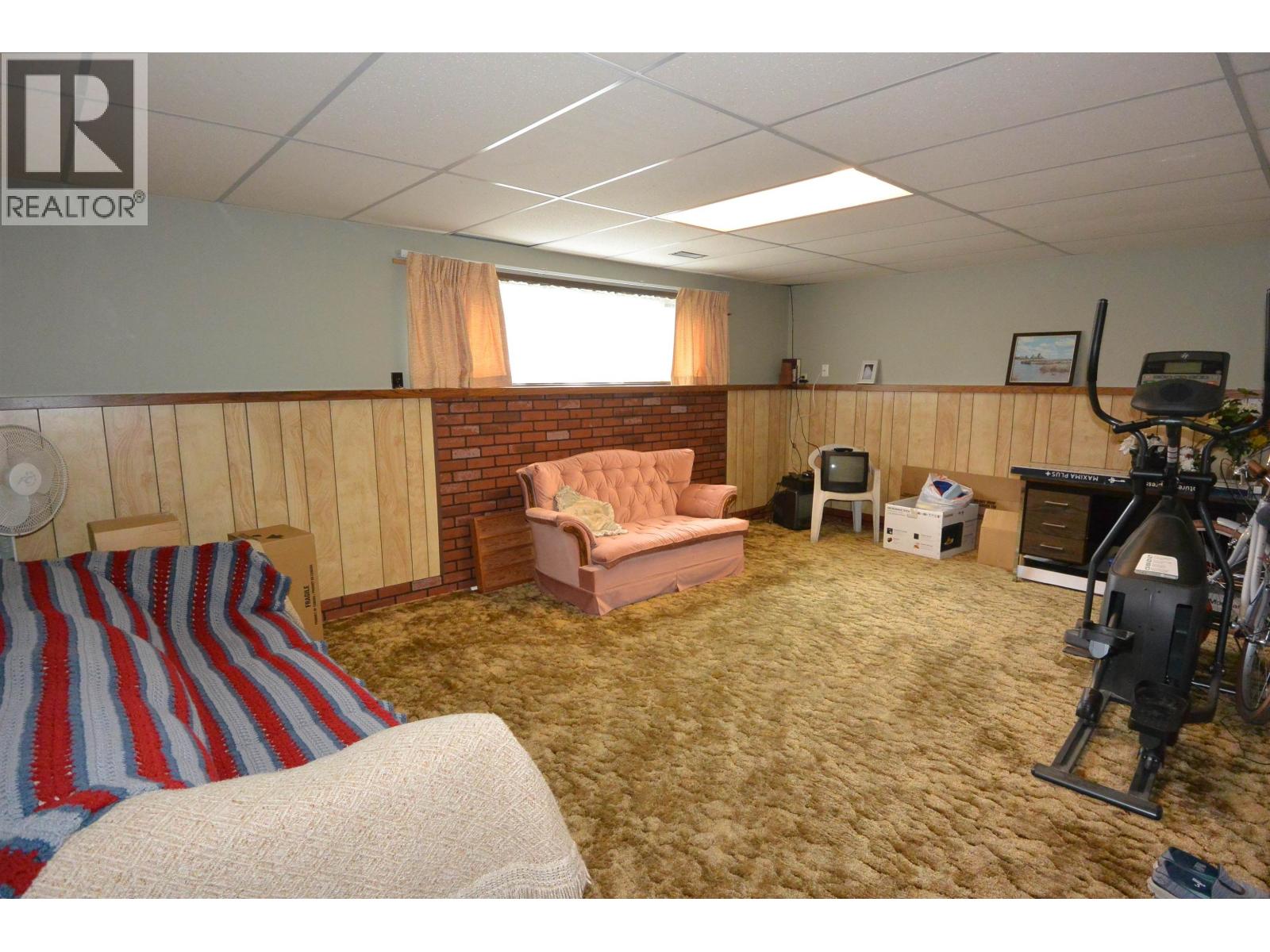 3592 Fourth Avenue, Smithers, British Columbia  V0J 2N0 - Photo 18 - R3133113