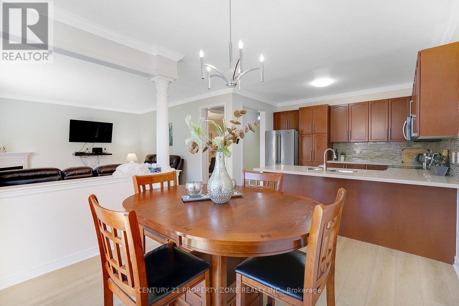 43 Alice Springs Crescent, Brampton, Ontario  L6X 0R7 - Photo 12 - W13411588