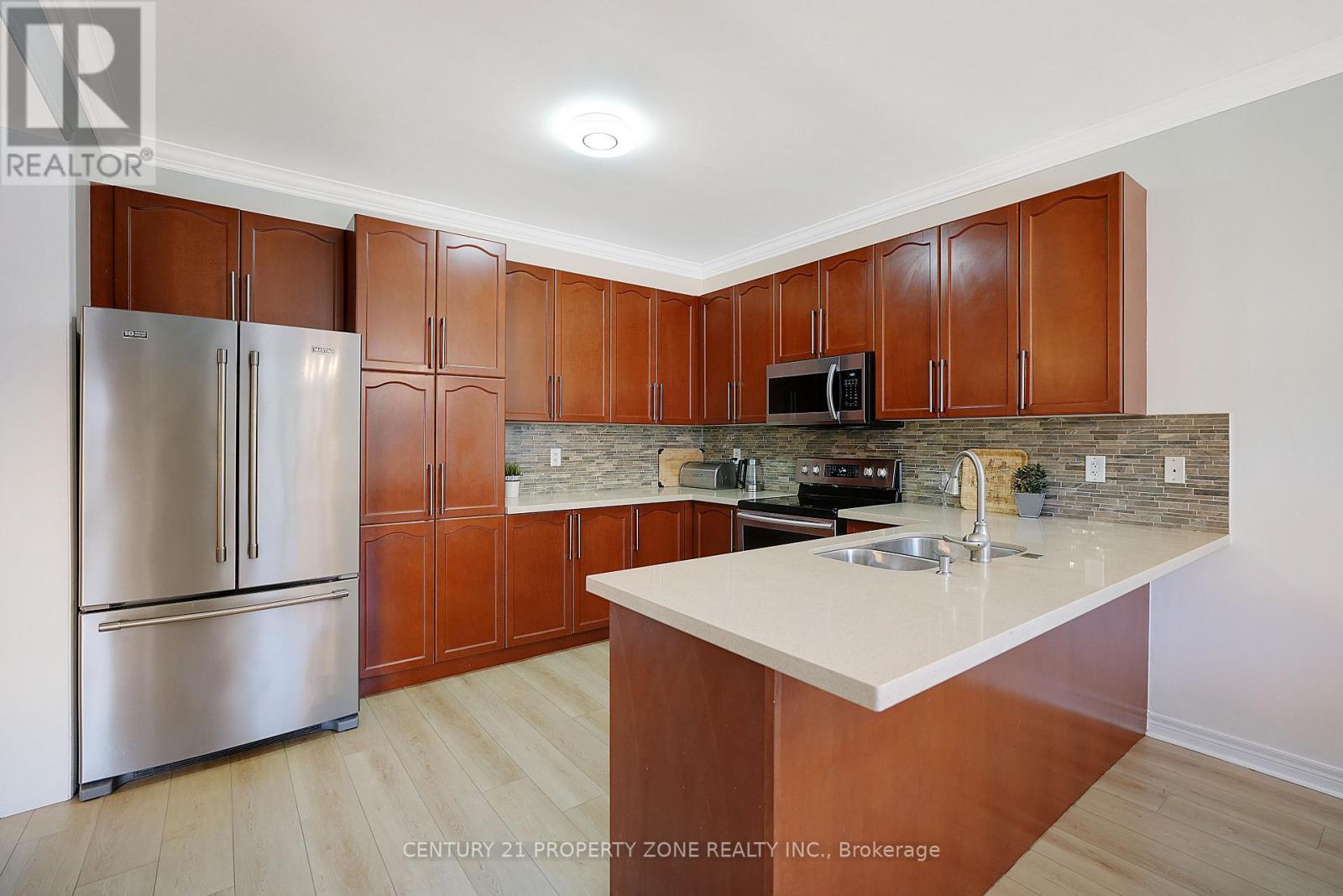 43 Alice Springs Crescent, Brampton, Ontario  L6X 0R7 - Photo 9 - W13411588