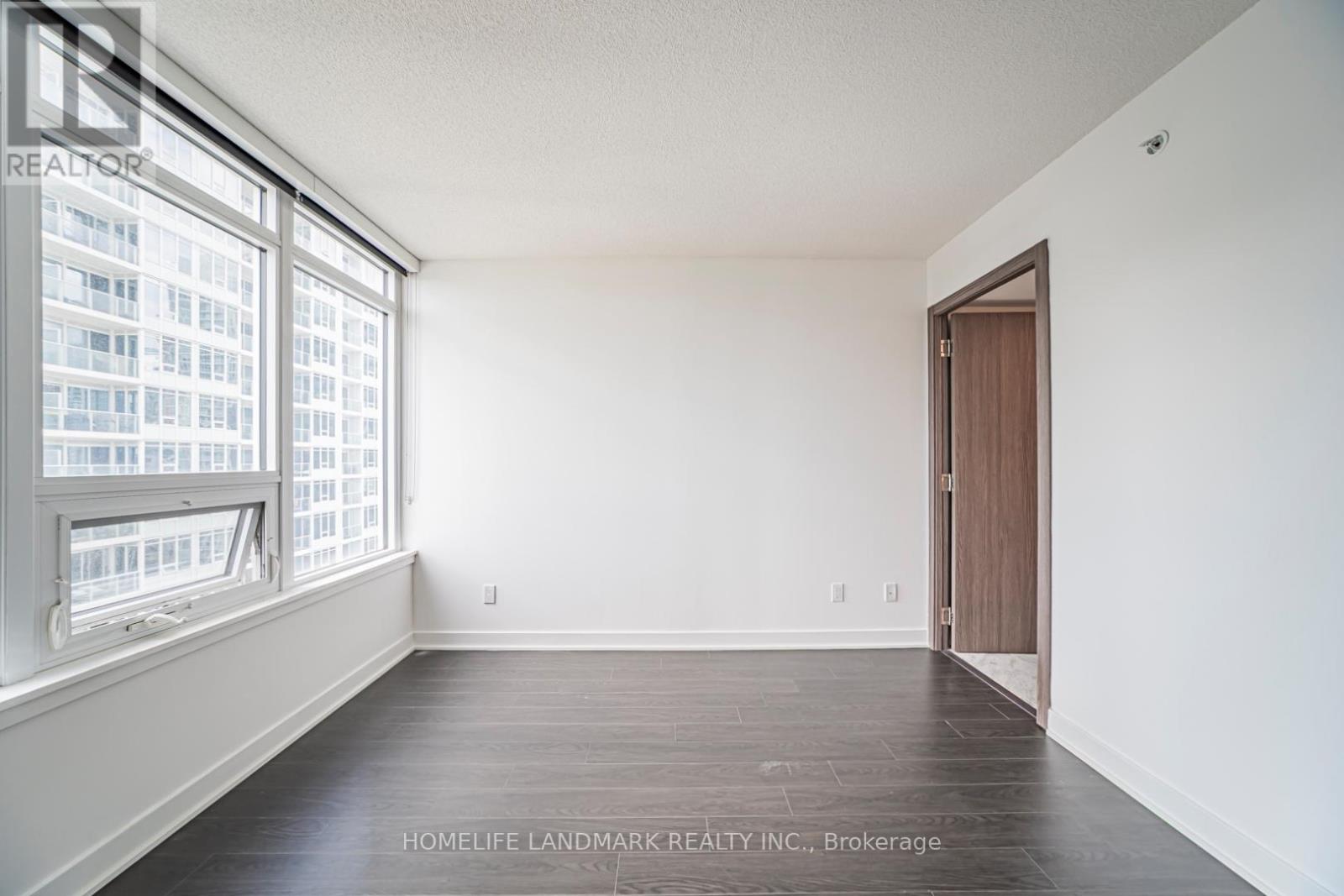 2302 - 17 Bathurst Street, Toronto, Ontario  M5V 0N1 - Photo 23 - C13411234