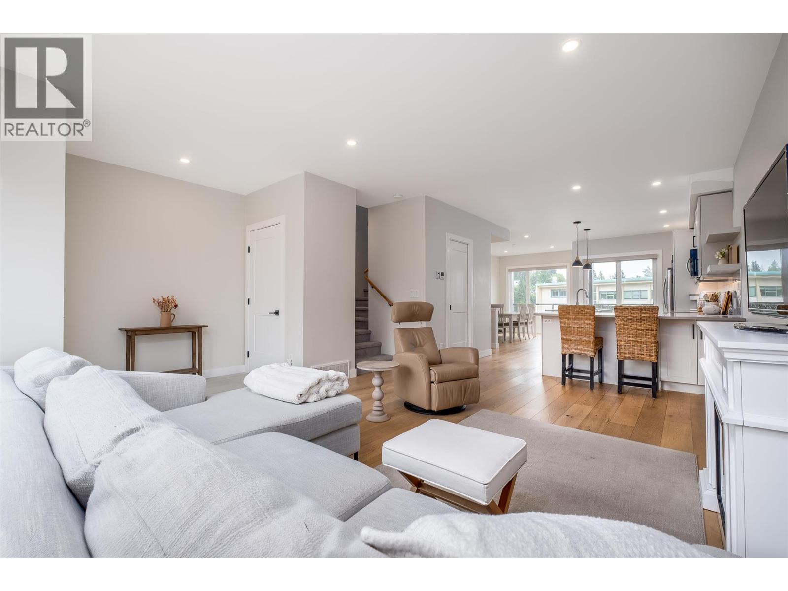 2452 Washington Street Unit# 4, Rossland, British Columbia V0G 1Y0 - Photo 6 - 10389747