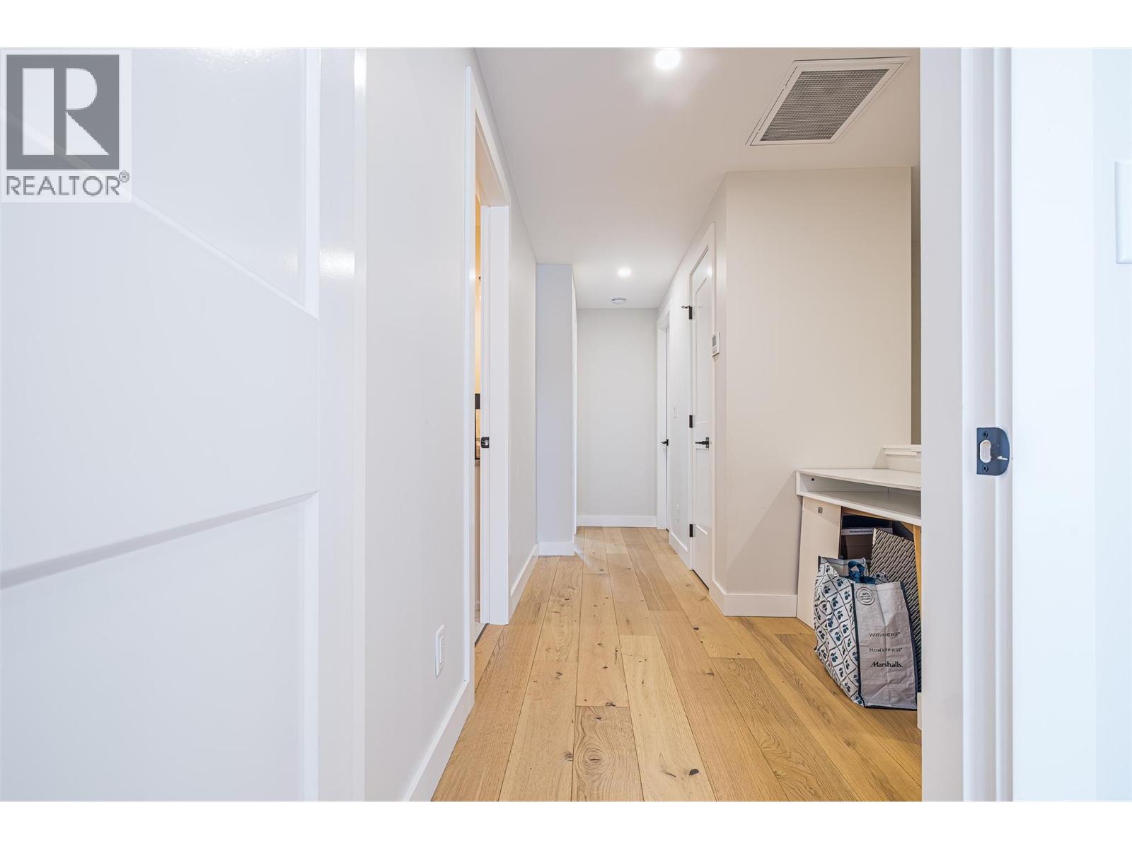 2452 Washington Street Unit# 4, Rossland, British Columbia V0G 1Y0 - Photo 26 - 10389747