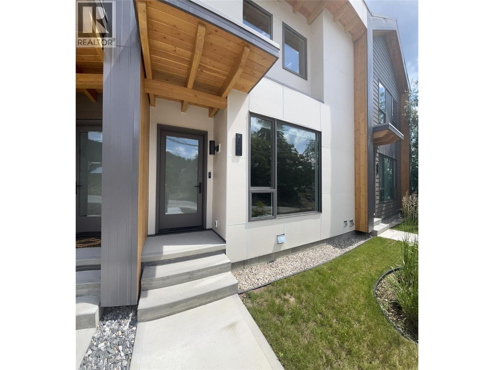 2452 Washington Street Unit# 4, Rossland, British Columbia V0G 1Y0 - Photo 39 - 10389747