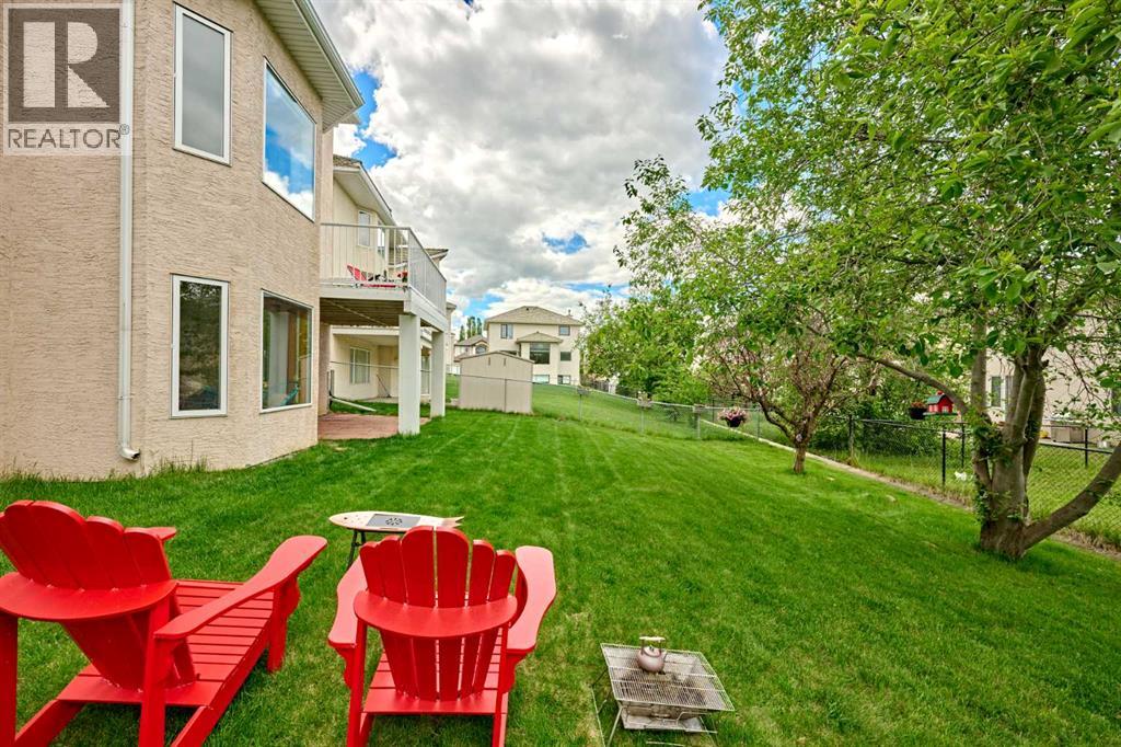 605 Hamptons Drive NW, Calgary, Alberta  T3A 6A2 - Photo 46 - A2318225