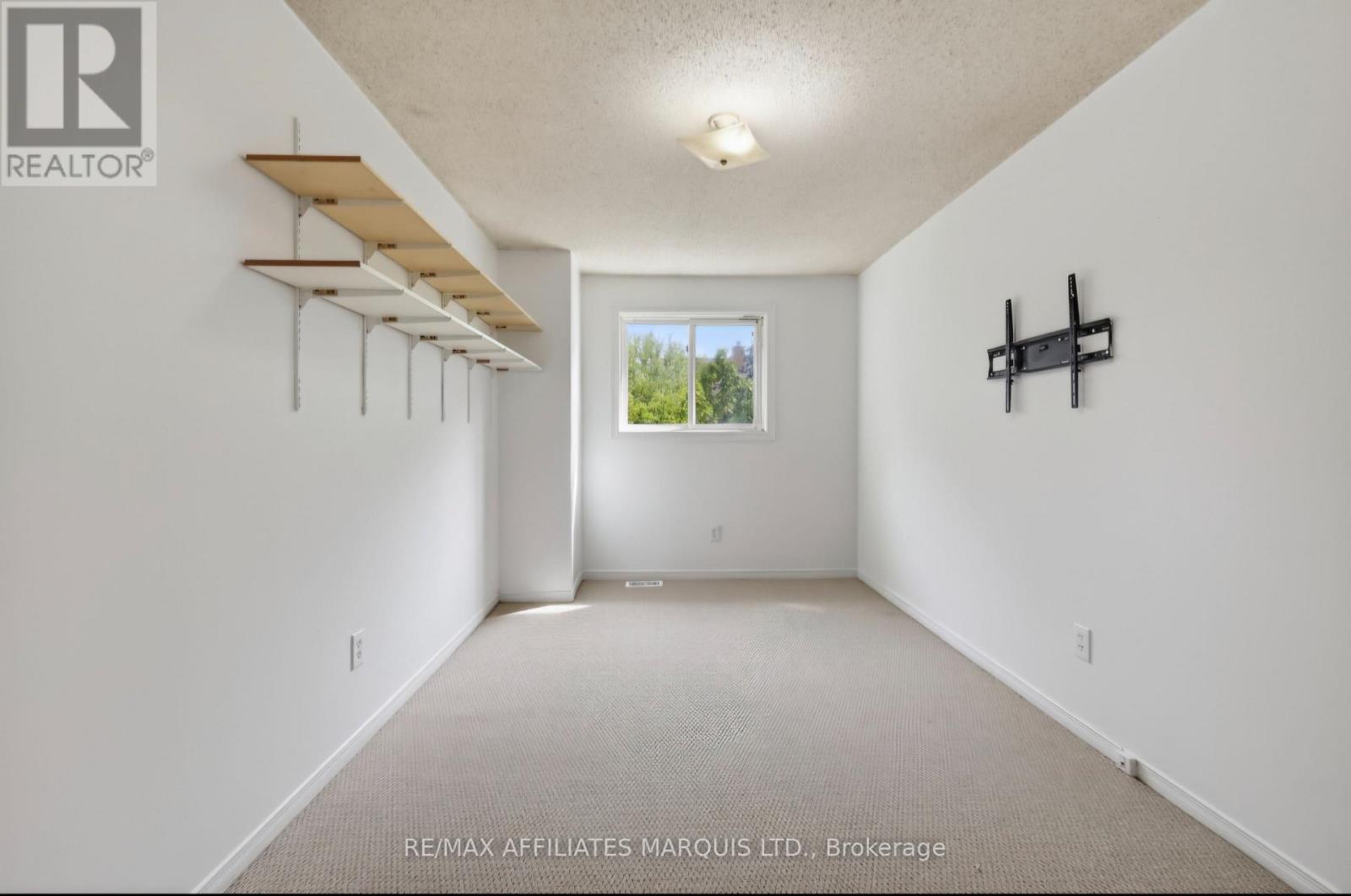 58 Robarts Crescent, Ottawa, Ontario  K2L 4A5 - Photo 30 - X13411614