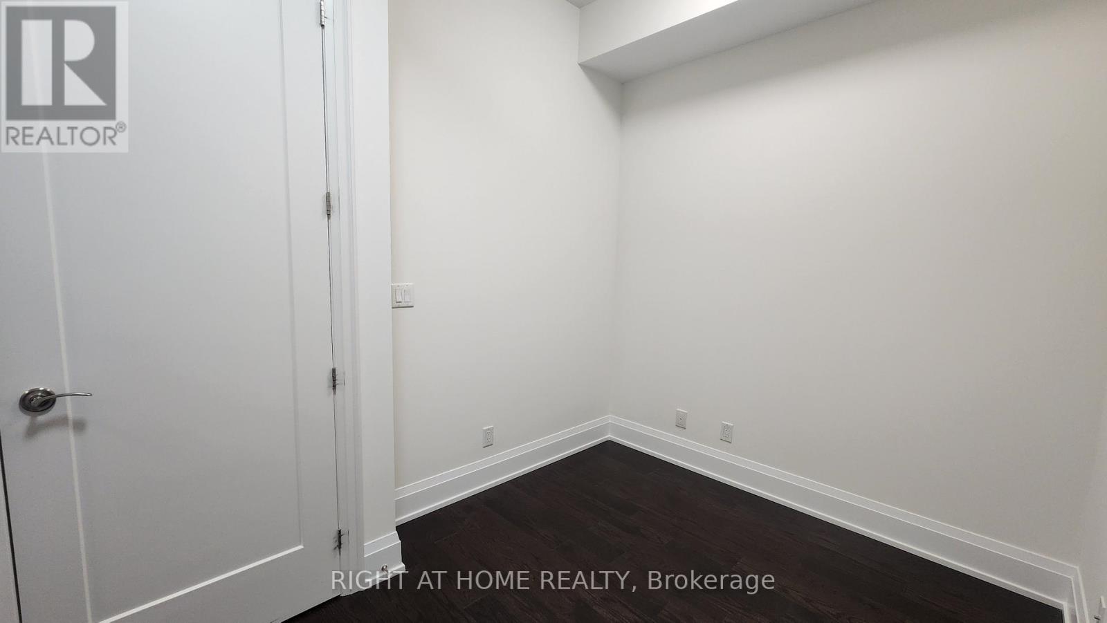 210 - 20 Fred Varley Drive, Markham, Ontario  L3R 1S4 - Photo 30 - N13411616