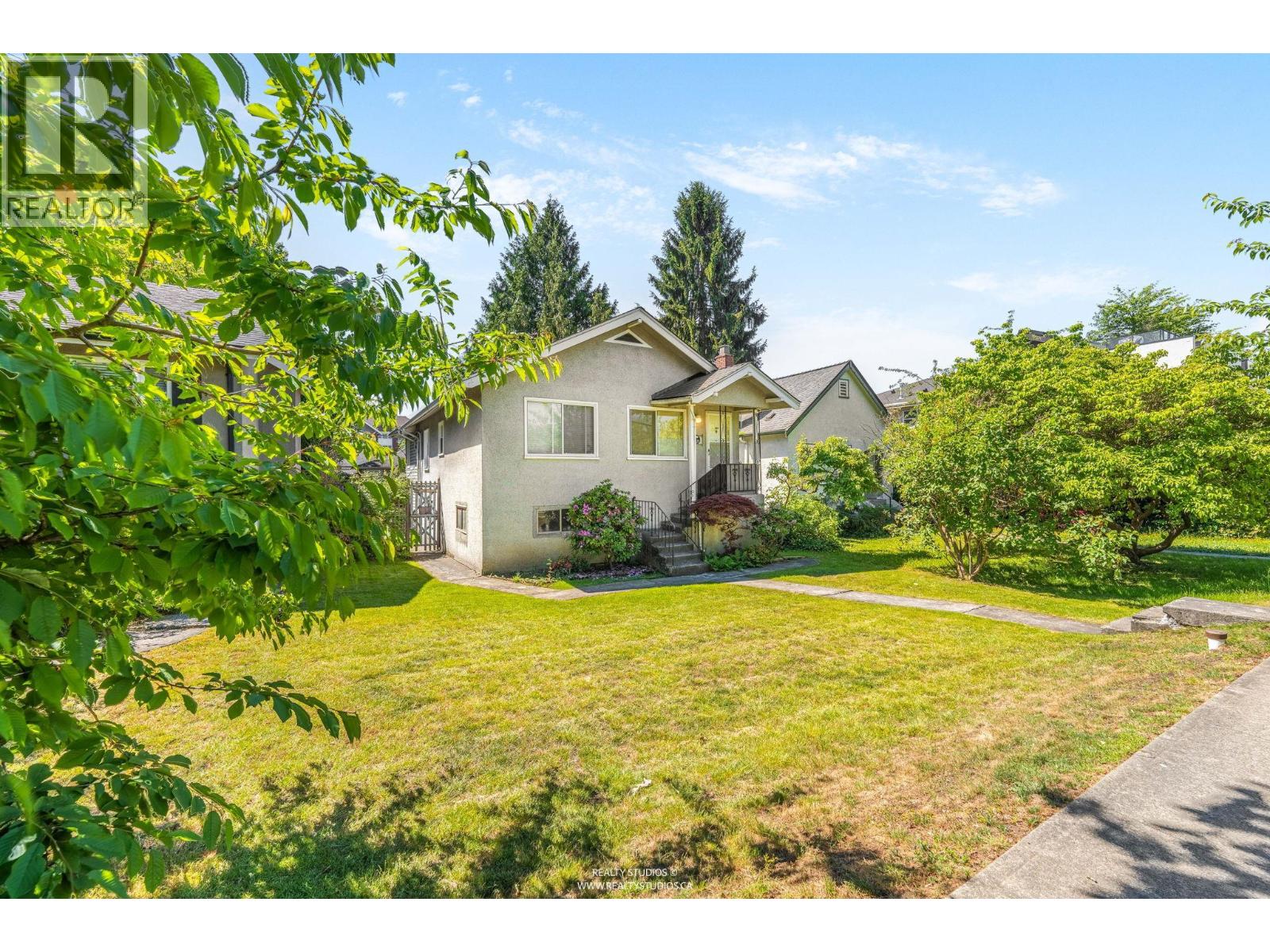 20 W KING EDWARD AVENUE, Vancouver, British Columbia
