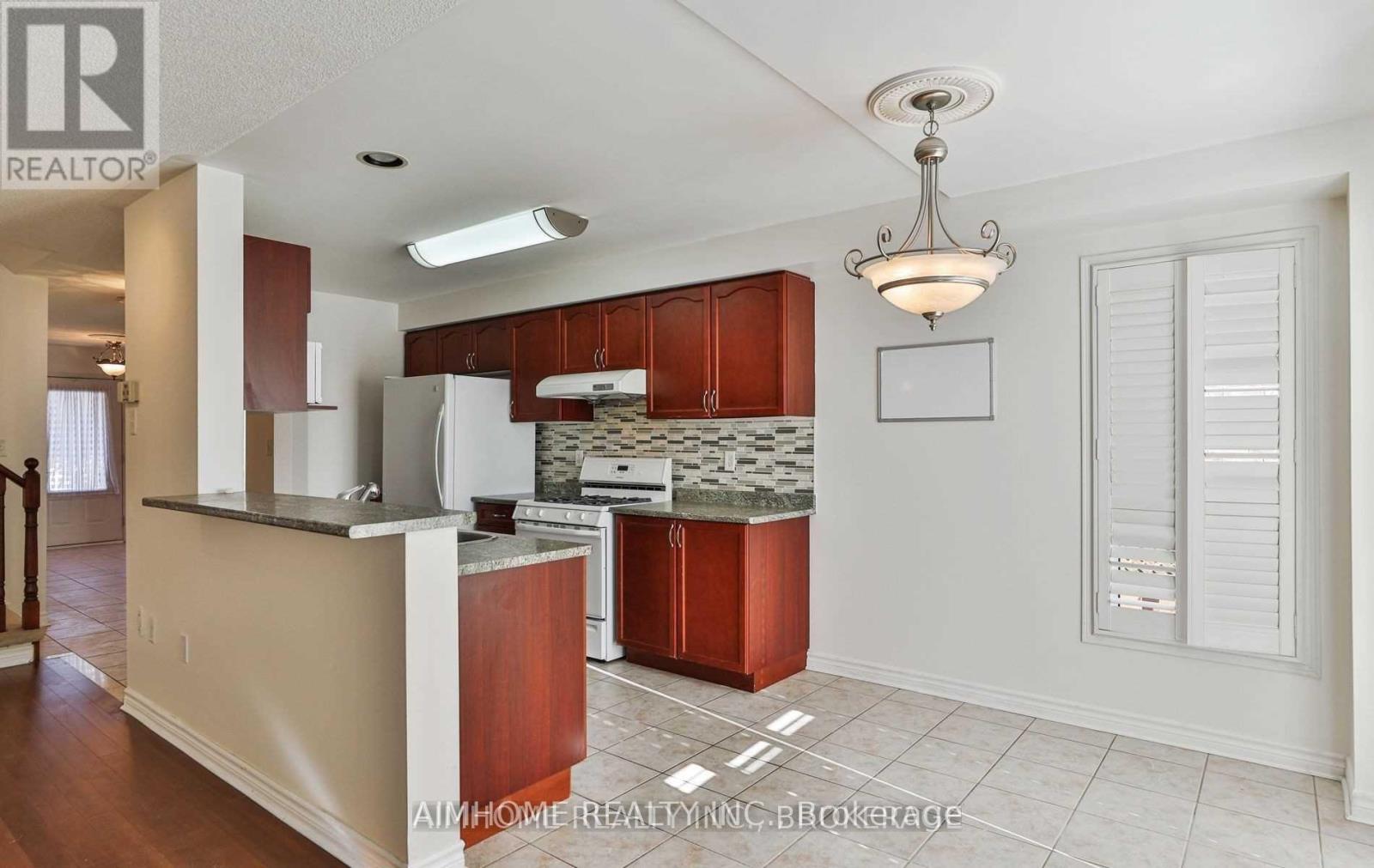 348 Kittridge Road, Oakville, Ontario  L6H 7K8 - Photo 10 - W13411608