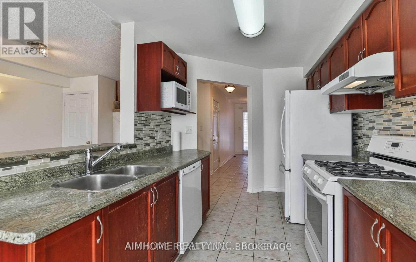 348 Kittridge Road, Oakville, Ontario  L6H 7K8 - Photo 12 - W13411608