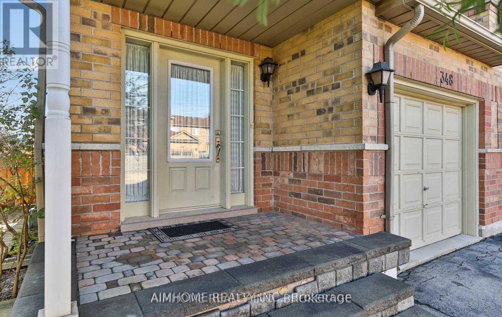 348 Kittridge Road, Oakville, Ontario  L6H 7K8 - Photo 3 - W13411608