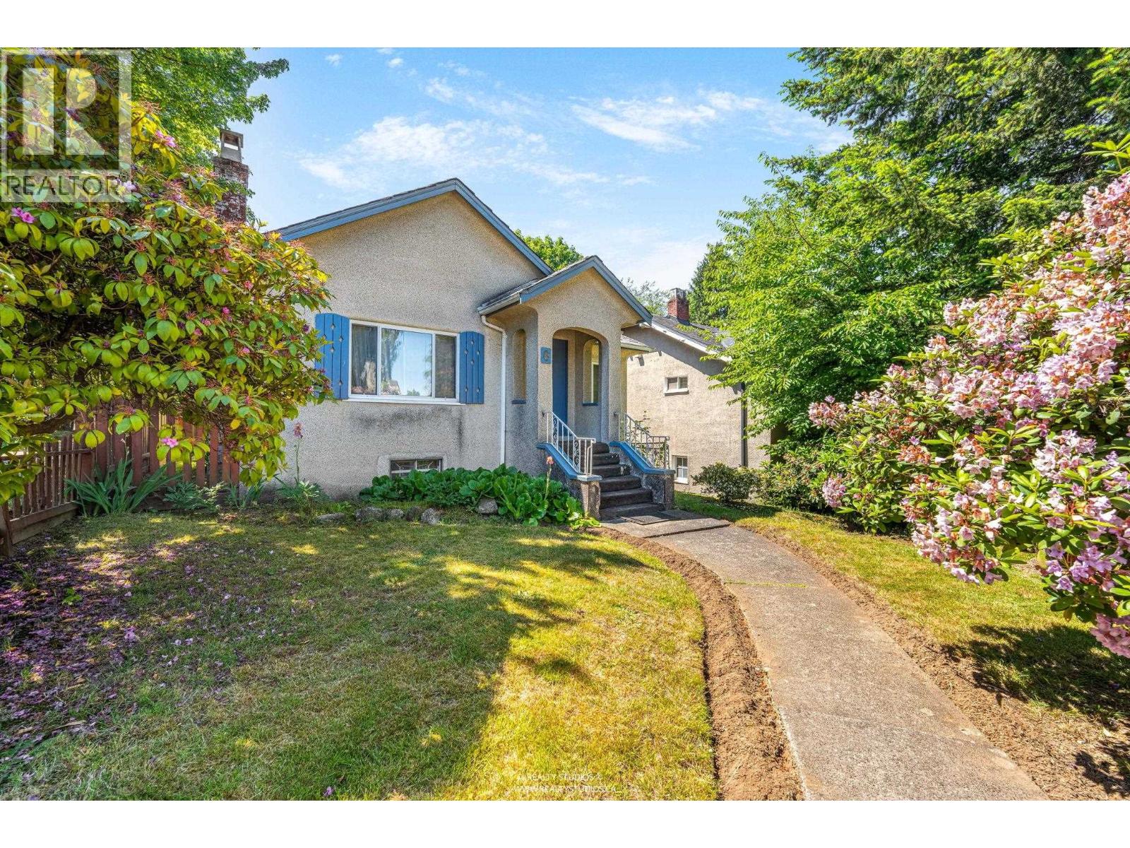 6 W King Edward Avenue, Vancouver, British Columbia  V5Y 2H7 - Photo 3 - R3132678