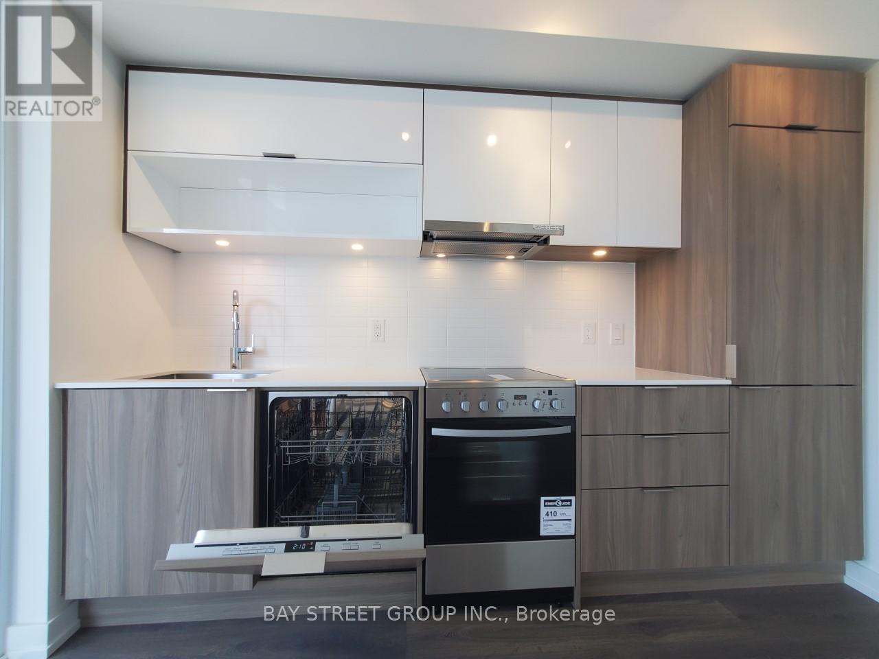 1309 - 159 Wellesley Street E, Toronto, Ontario  M4Y 0H5 - Photo 11 - C13411630