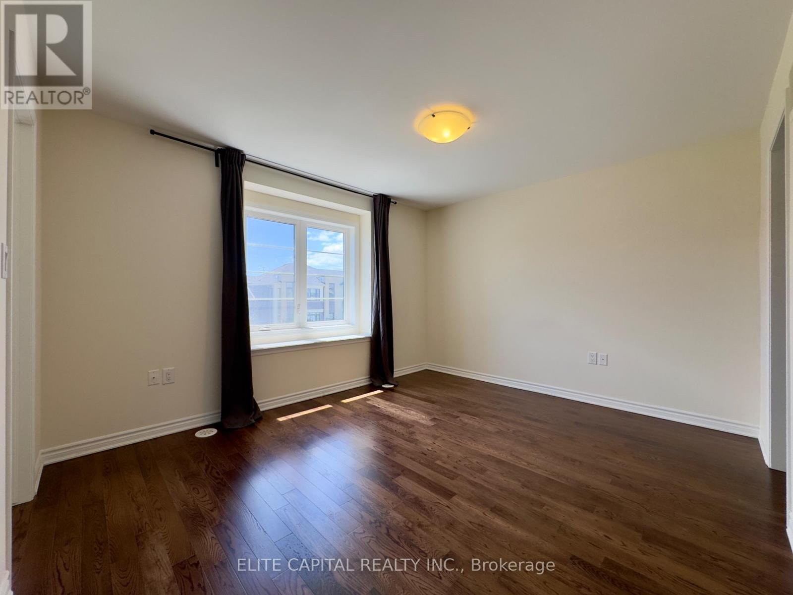 78 William F Bell Parkway, Richmond Hill, Ontario  L4S 0K4 - Photo 5 - N13411626