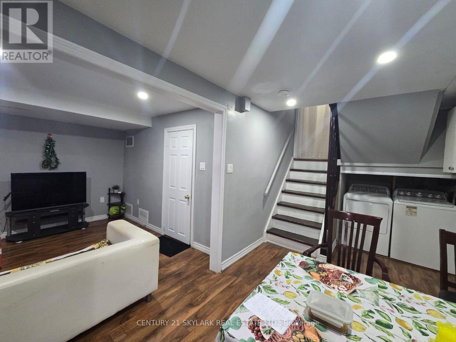 44 Sharon Court, Brampton, Ontario  L6W 3B7 - Photo 43 - W13106054