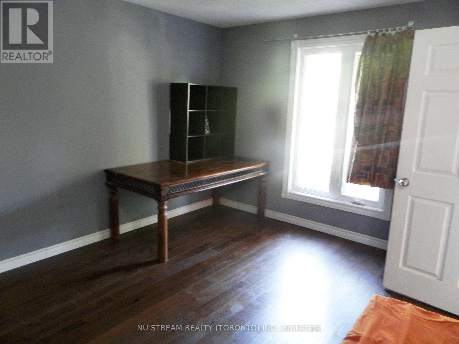 11 Dunbar Crescent, Markham, Ontario  L3R 6W9 - Photo 5 - N13411666