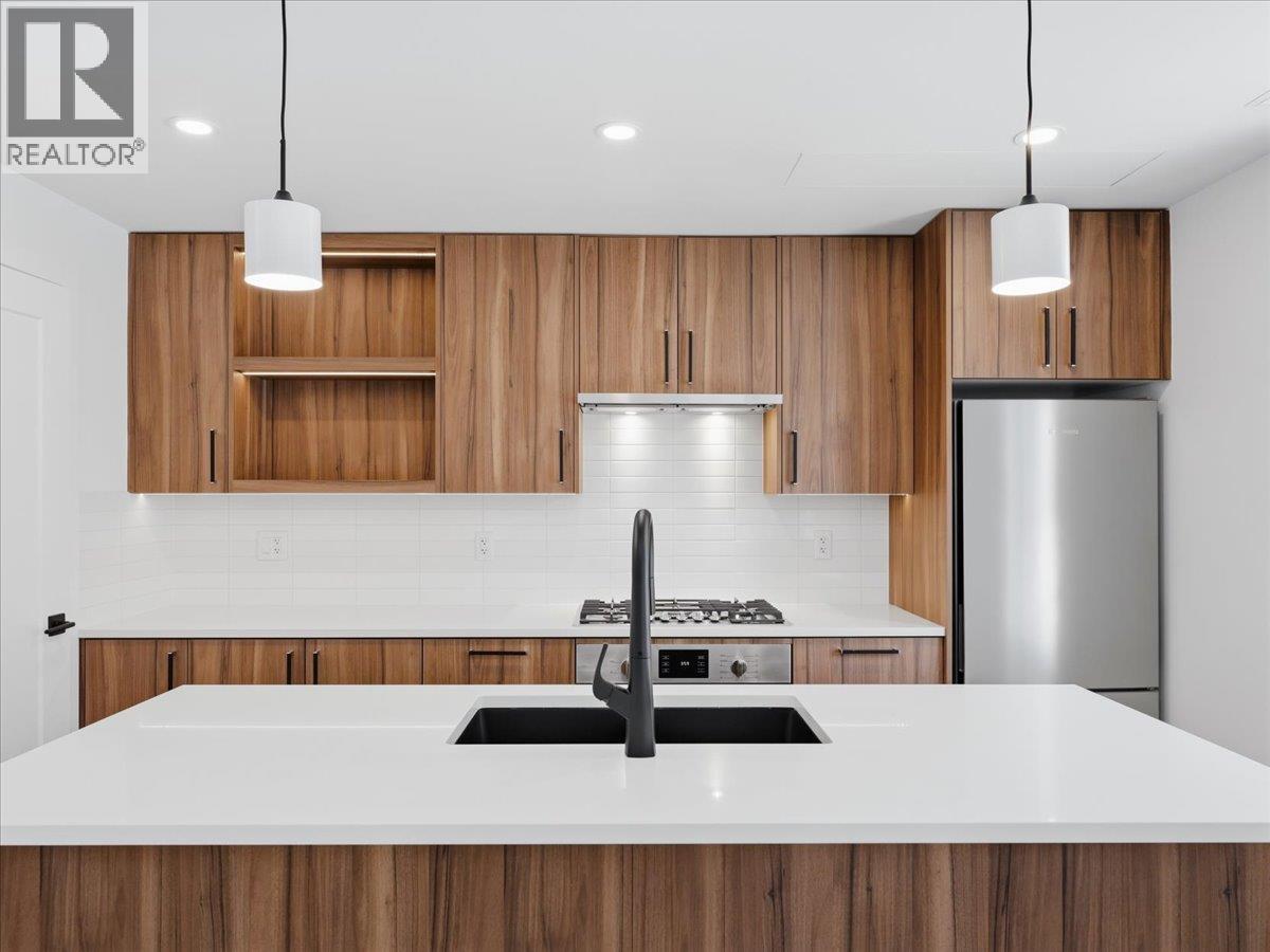 6833 Cambie Street, Vancouver, British Columbia  V6P 3H1 - Photo 8 - R3131000