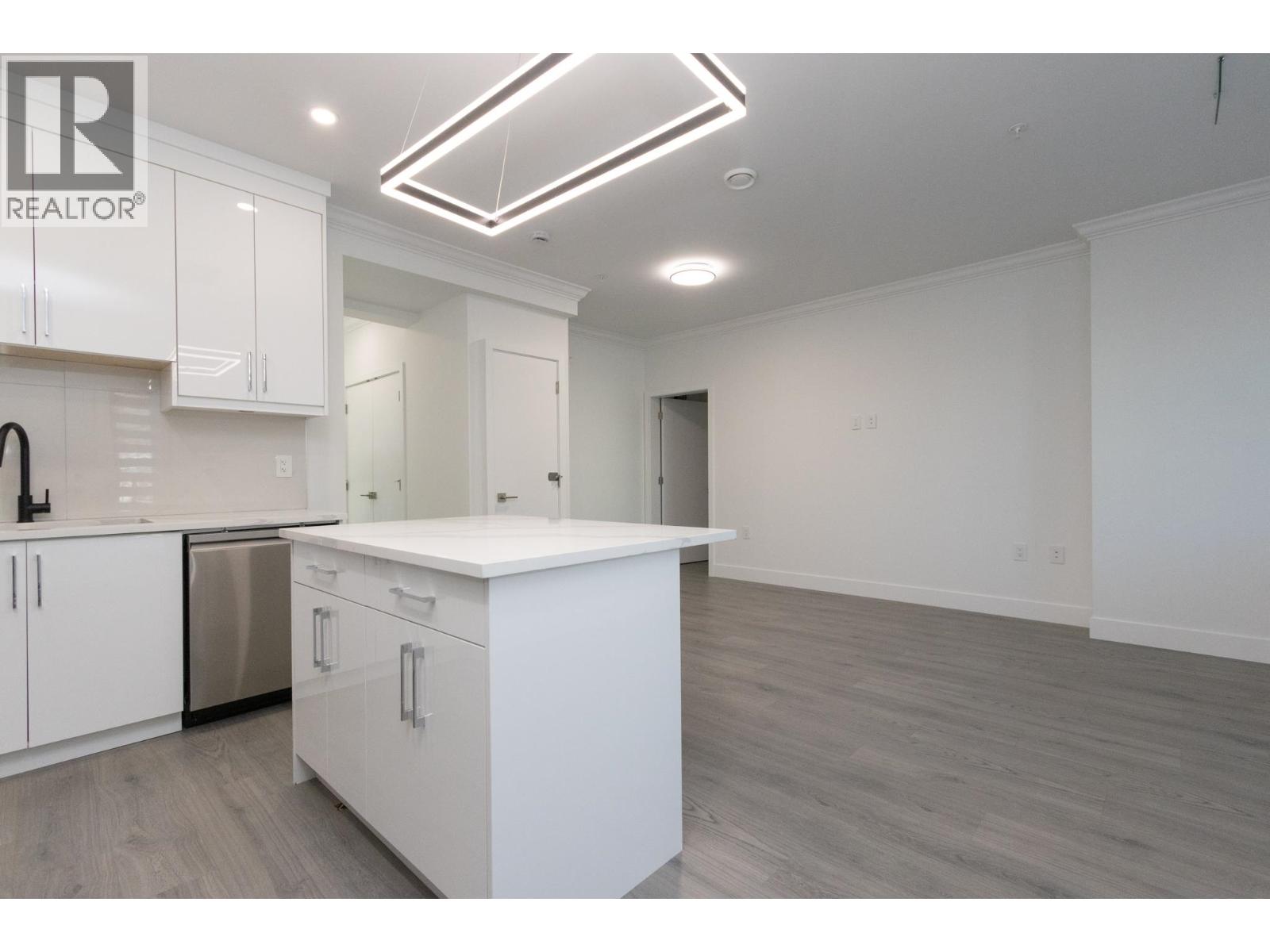 204 2122 E 32 Avenue, Vancouver, British Columbia  V5N 3B9 - Photo 3 - R3083562