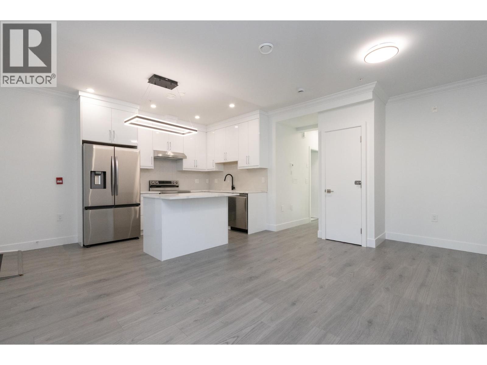 204 2122 E 32 Avenue, Vancouver, British Columbia  V5N 3B9 - Photo 2 - R3083562