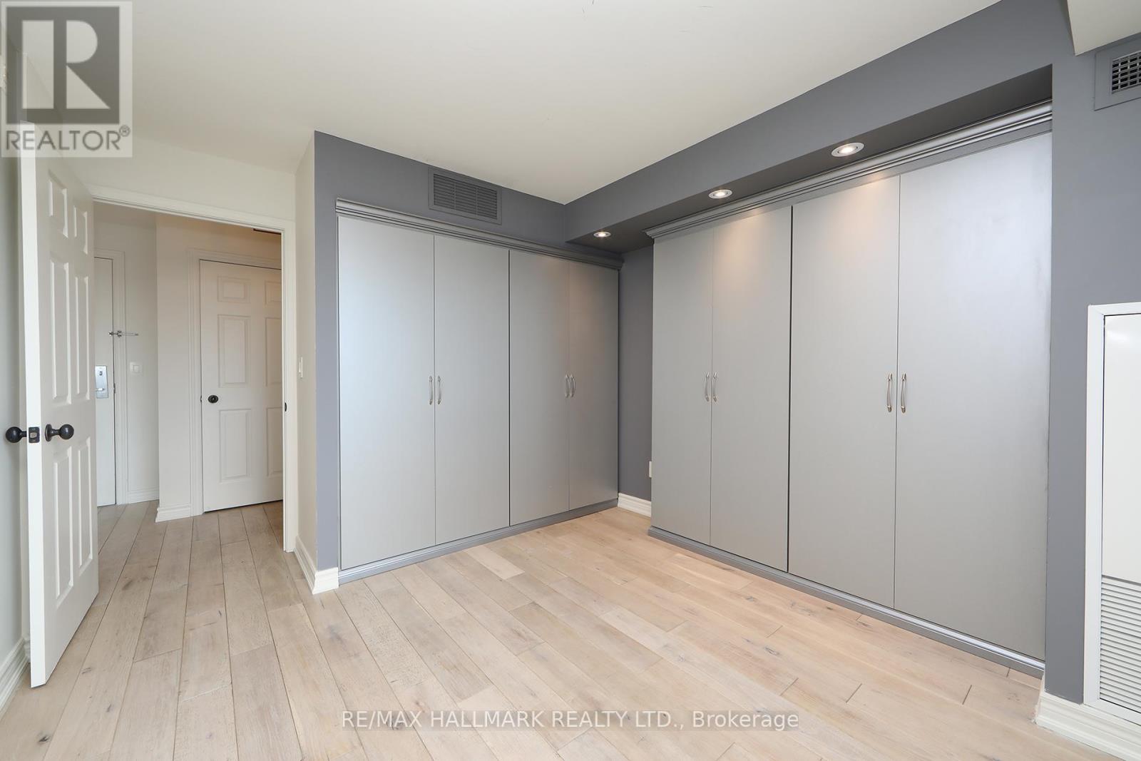 Ph206 - 18 Valley Woods Road, Toronto, Ontario  M3A 0A1 - Photo 23 - C13411670