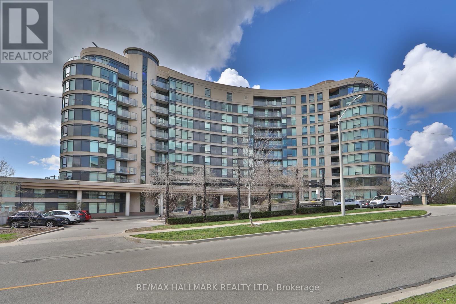 Ph206 - 18 Valley Woods Road, Toronto, Ontario  M3A 0A1 - Photo 3 - C13411670