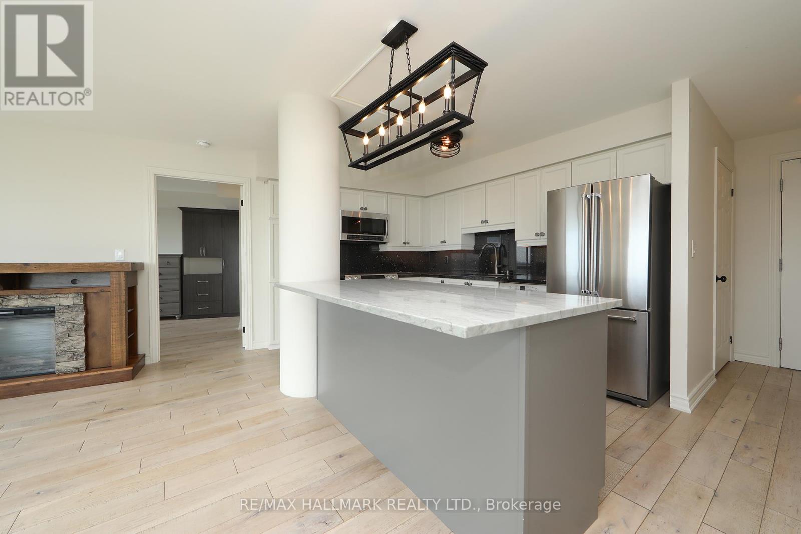 Ph206 - 18 Valley Woods Road, Toronto, Ontario  M3A 0A1 - Photo 9 - C13411670
