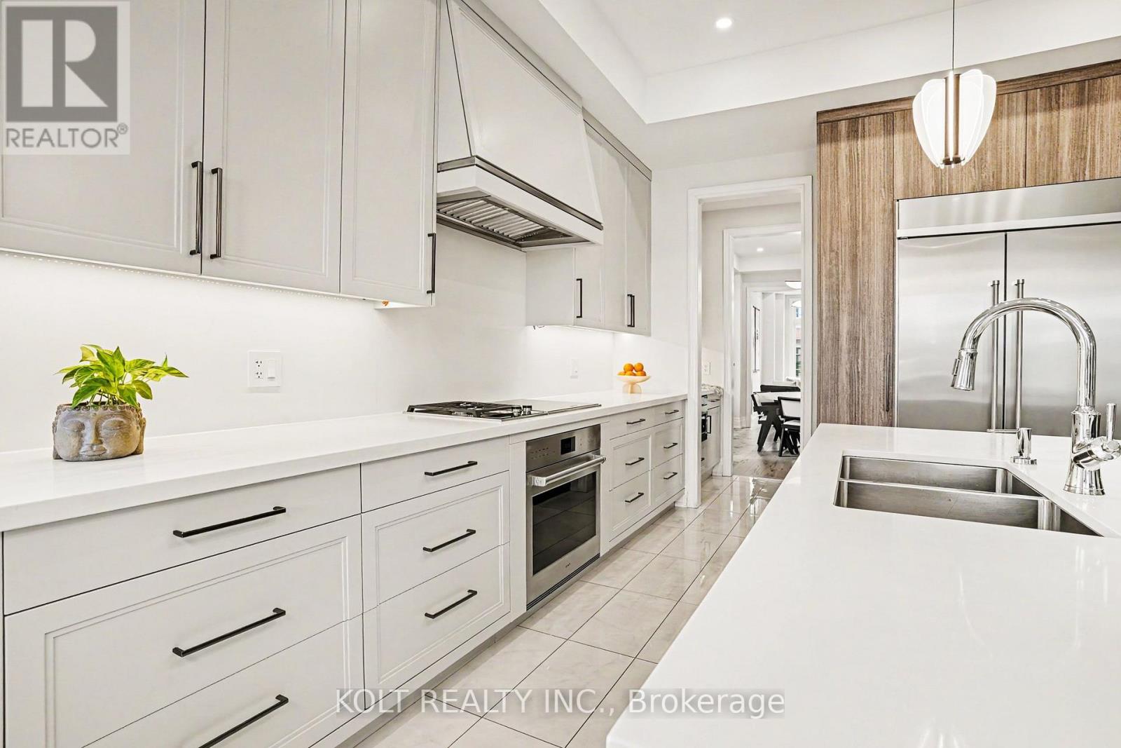 2293 Charles Cornwall Avenue, Oakville, Ontario  L6M 5M6 - Photo 11 - W13411678