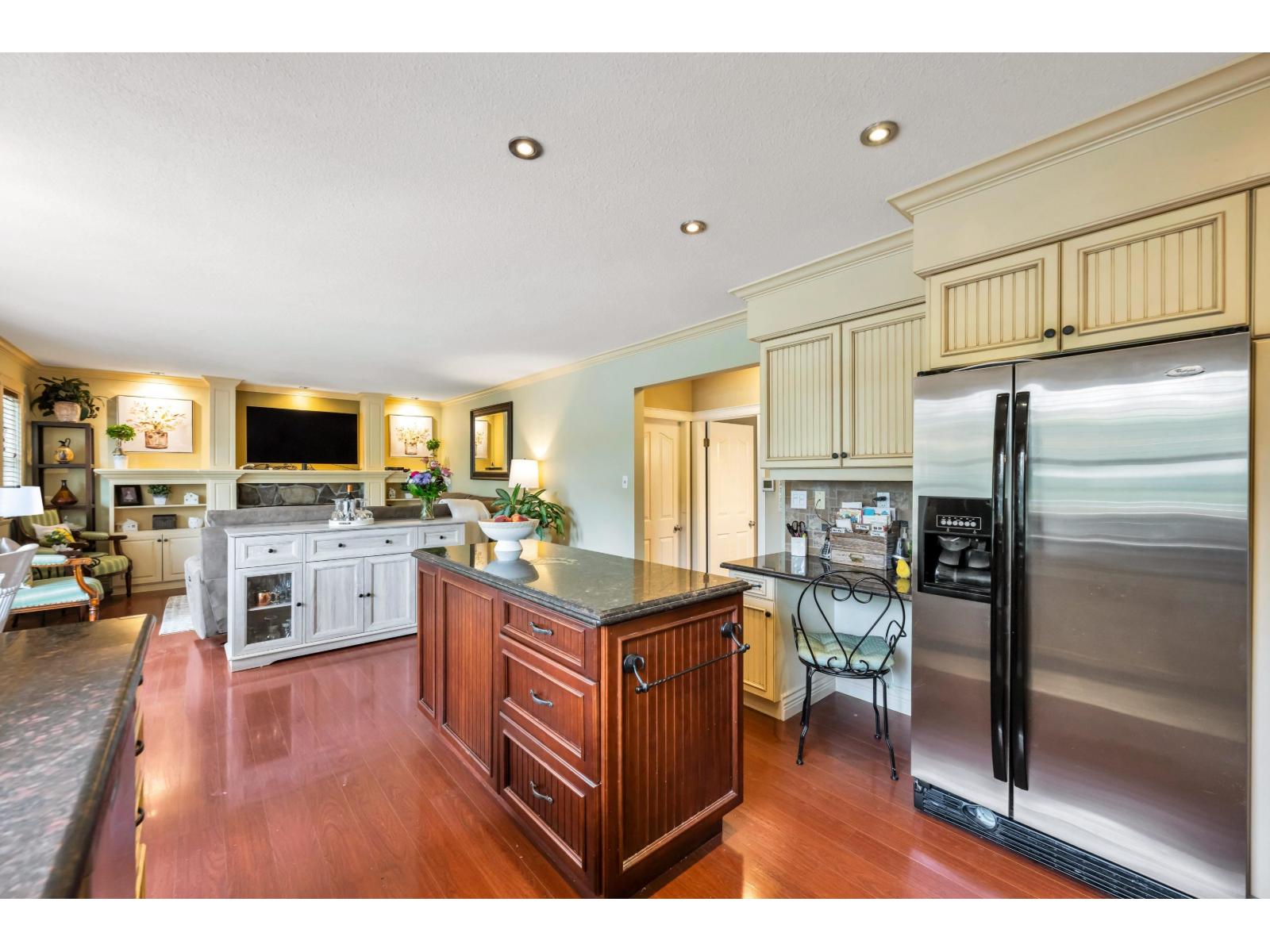Listing image 11