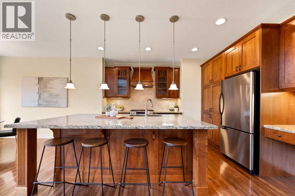 48 Strathlea Close SW, Calgary, Alberta  T3H 5C6 - Photo 10 - A2317365
