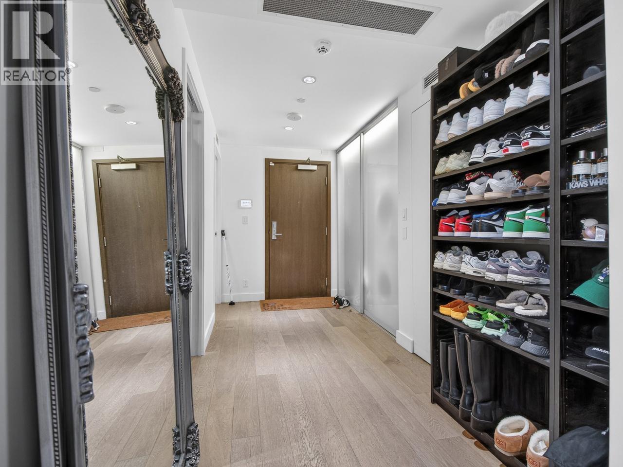 1902 1499 W Pender Street, Vancouver, British Columbia  V6G 0A7 - Photo 14 - R3132996