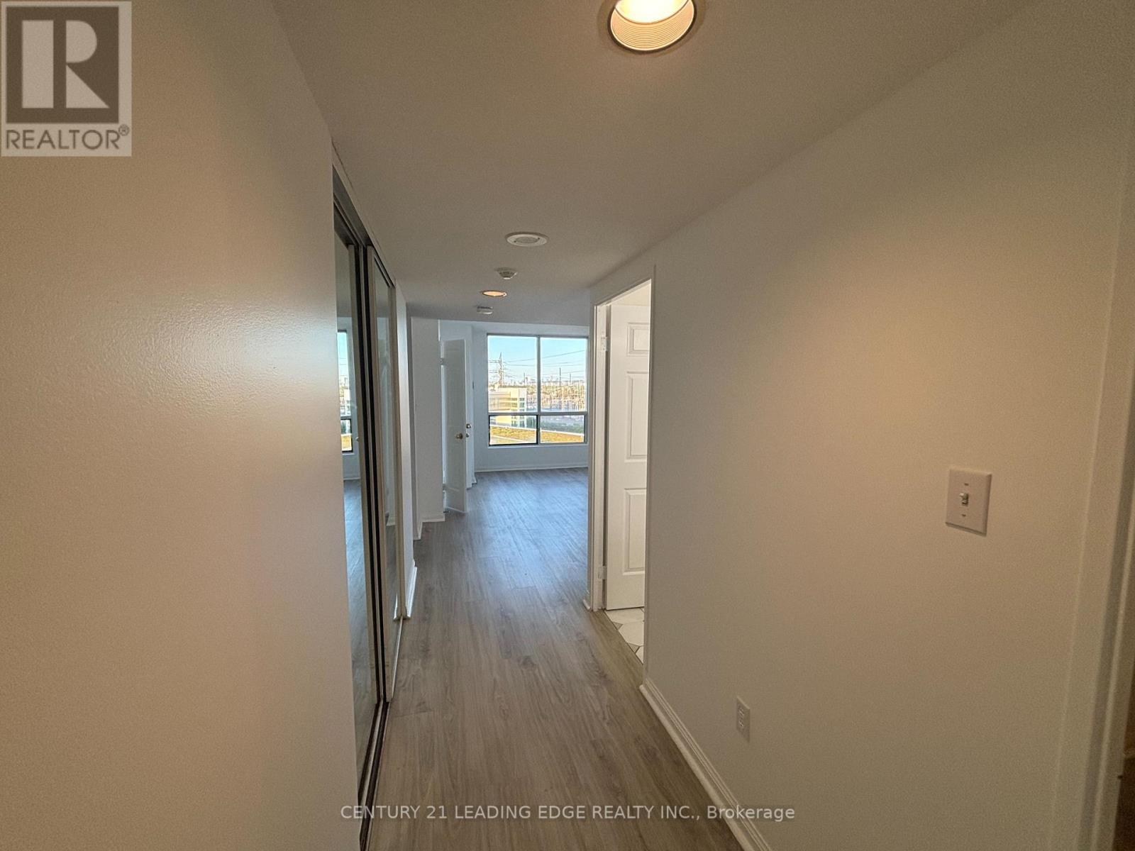 405 - 101 Subway Crescent, Toronto, Ontario  M9B 6K4 - Photo 5 - W13411684