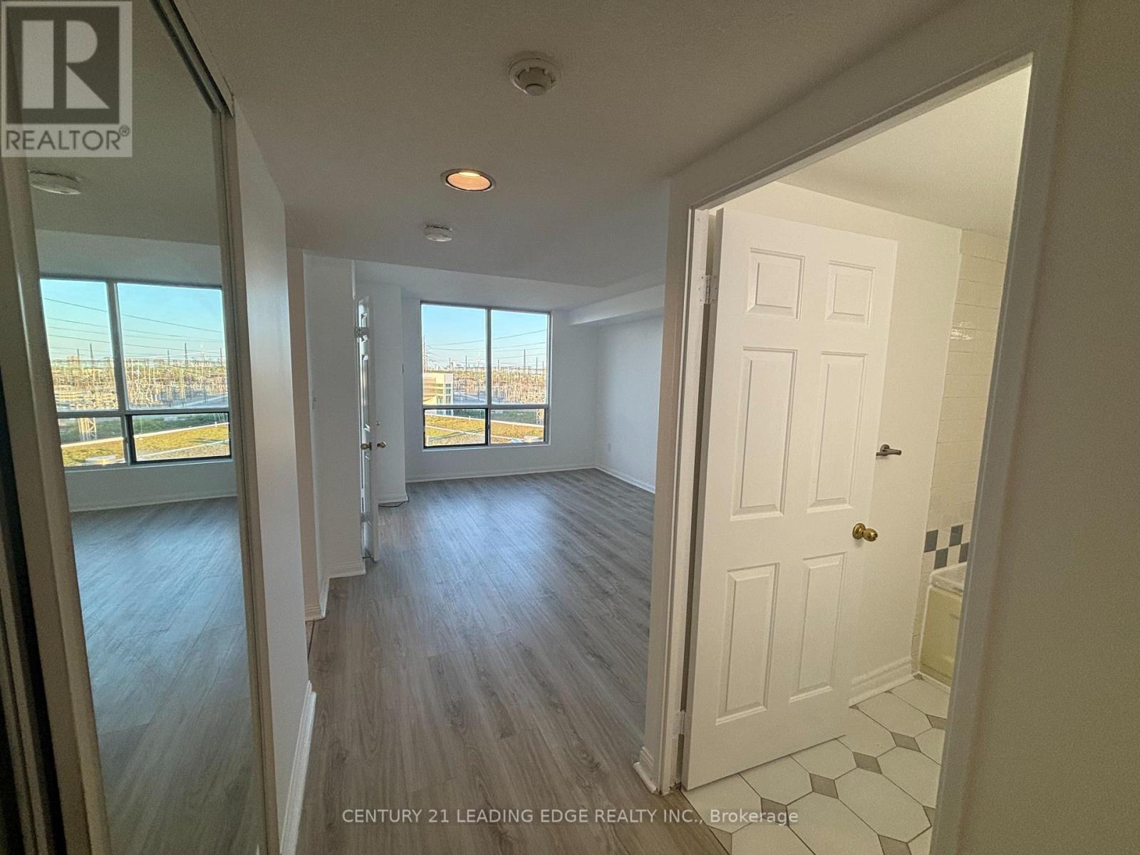 405 - 101 Subway Crescent, Toronto, Ontario  M9B 6K4 - Photo 6 - W13411684