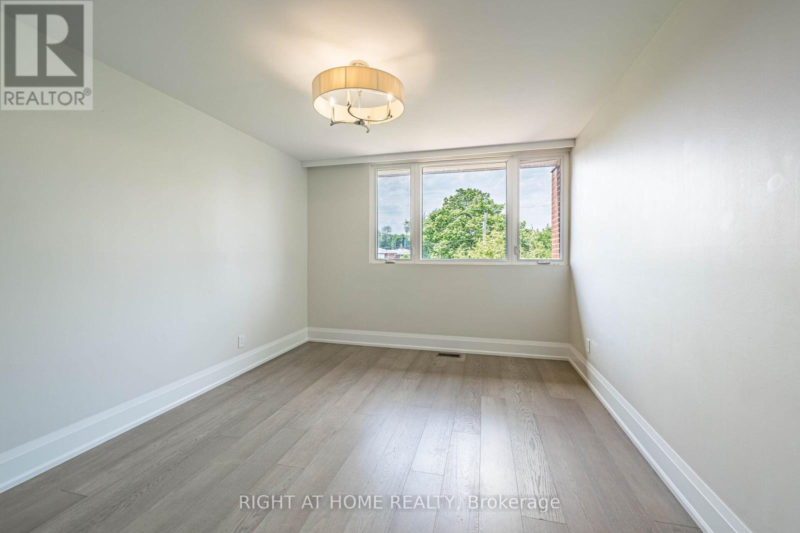 #5 - 1200 Gripsholm Road, Mississauga, Ontario  L4Y 2G9 - Photo 16 - W13411692