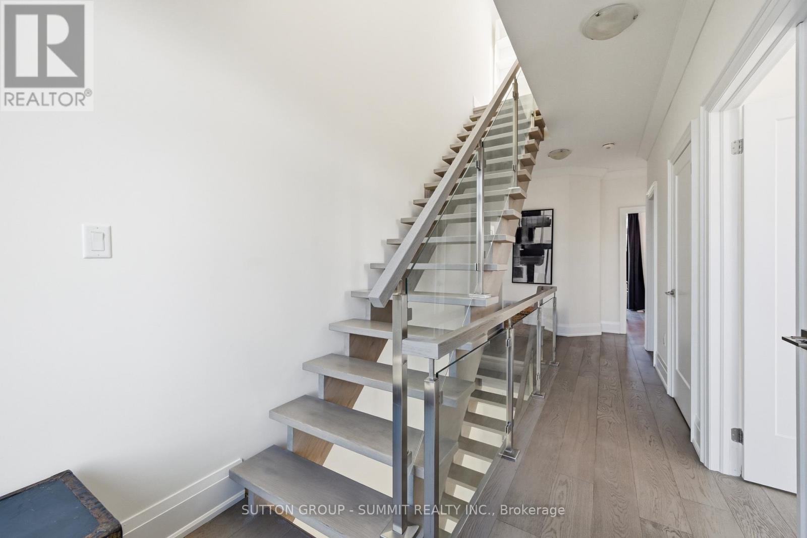 2 Concord Place, Grimsby, Ontario  L3M 0G6 - Photo 29 - X13411694