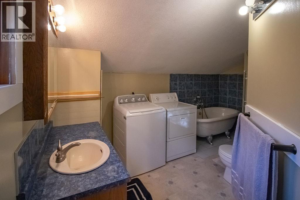 11690 Sowchea Road, Fort St. James, British Columbia  V0J 1P0 - Photo 7 - R3132517