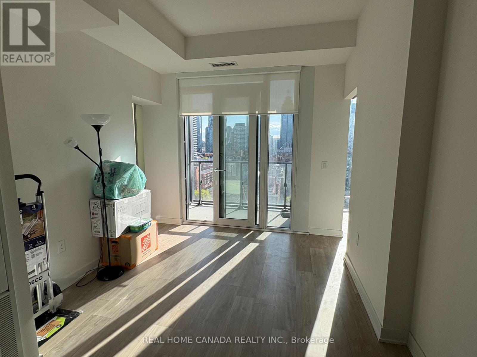 1556 (2nd Bed + Den) - 121 Lower Sherbourne Street, Toronto, Ontario  M5A 1Y4 - Photo 4 - C13411714
