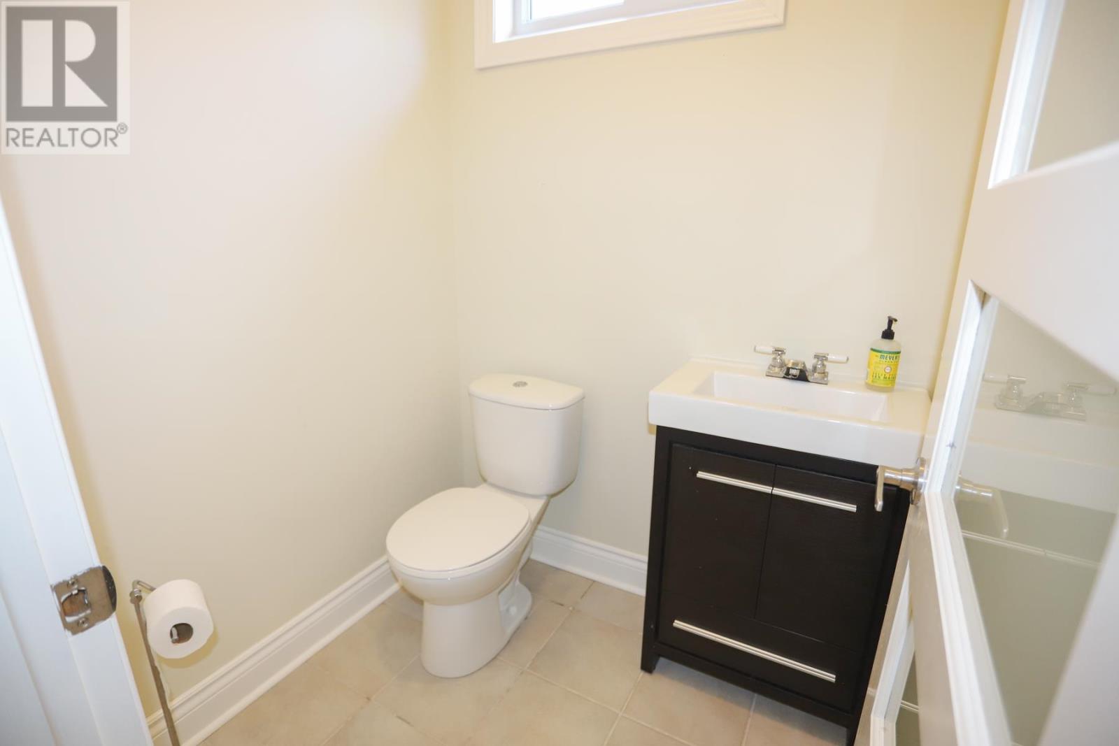 44 Woodhurst Dr, Sault Ste. Marie, Ontario  P6C 5Y9 - Photo 42 - SM261236