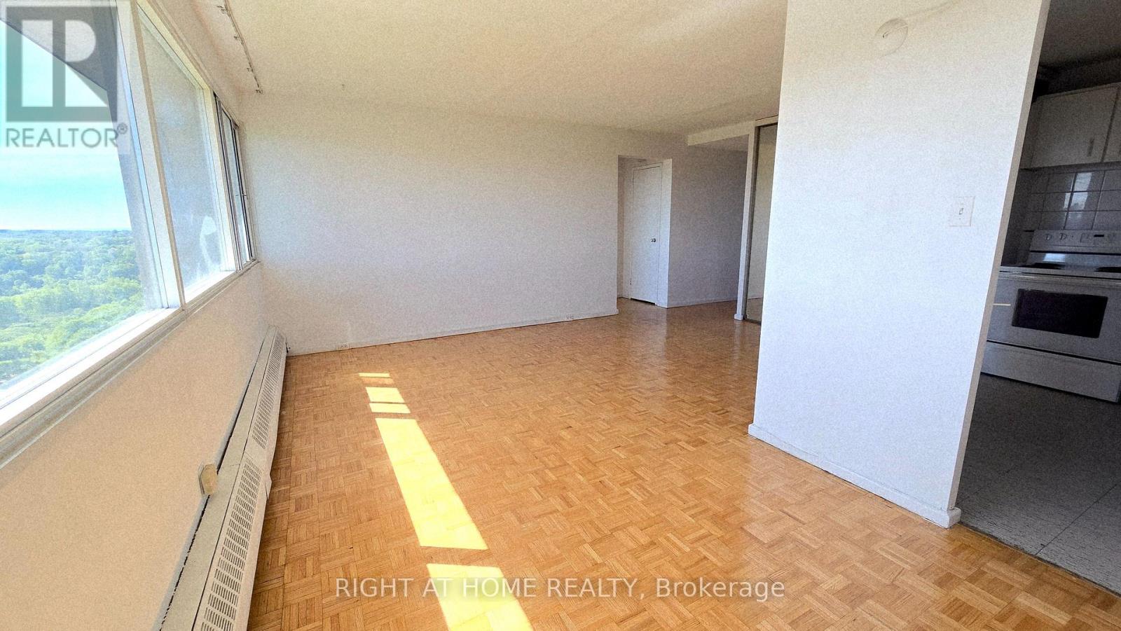 2108 - 725 Don Mills Road, Toronto, Ontario  M3C 1S8 - Photo 12 - C13411754