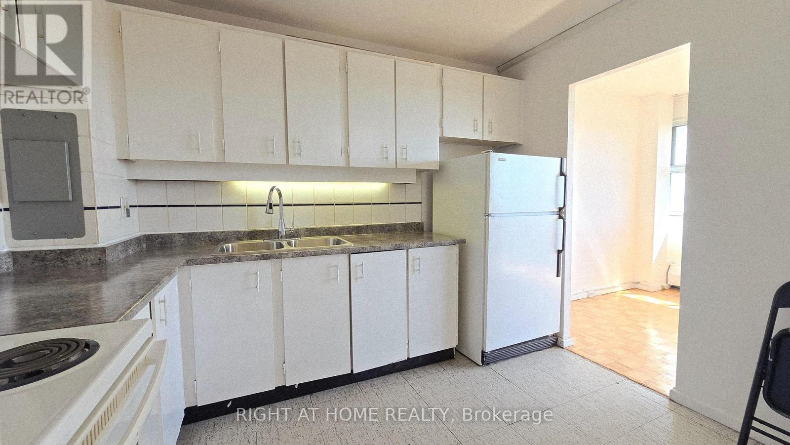 2108 - 725 Don Mills Road, Toronto, Ontario  M3C 1S8 - Photo 19 - C13411754